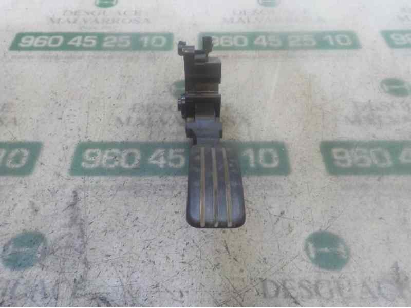 Recambio de potenciometro pedal para renault megane iii berlina 5 p 1.2 16v referencia OEM IAM   