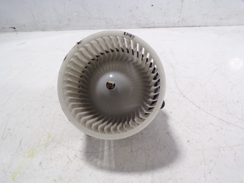 Recambio de motor calefaccion para hyundai tucson essence bluedrive 2wd referencia OEM IAM 97113D7000 D316NFFAA D316NFFAA