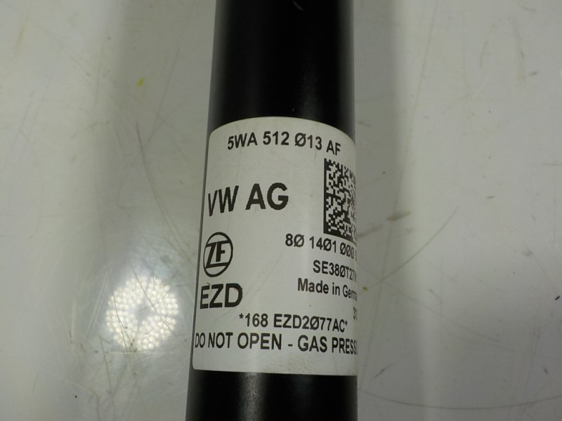 Recambio de amortiguador trasero derecho para seat leon sportstourer (kl8) xcellence referencia OEM IAM 5WA513049F 5WA512013AF 