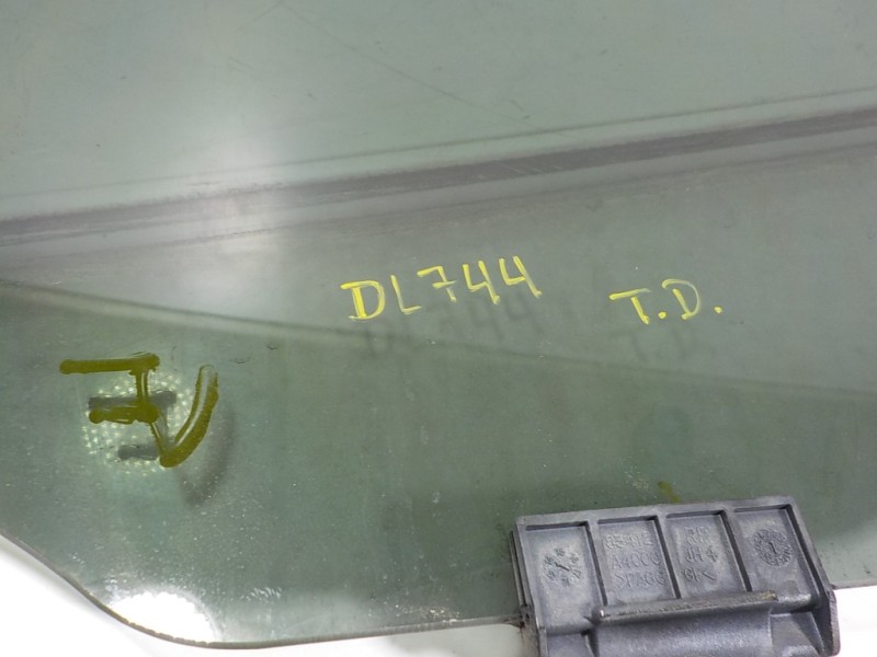 Recambio de cristal puerta trasero derecho para kia carens ( ) 1.7 crdi cat referencia OEM IAM 83420A4020  