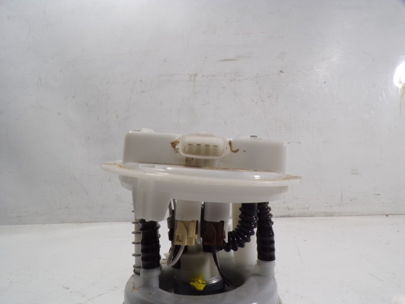 Recambio de aforador para dacia sandero 1.0 12v cat referencia OEM IAM 172022377R  