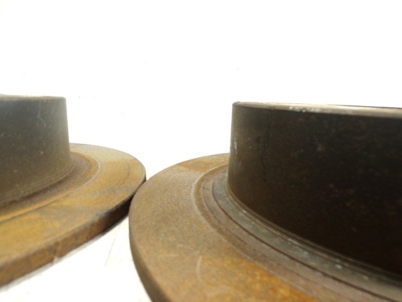 Recambio de disco freno trasero para nissan qashqai (j10) 1.6 16v cat referencia OEM IAM 43206JD00A  