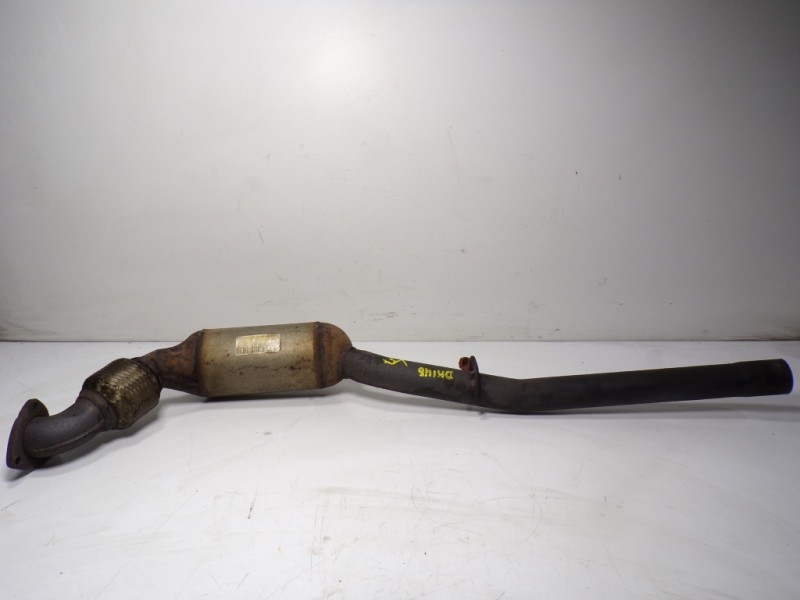 Recambio de catalizador para land rover discovery 2.7 td v6 cat referencia OEM IAM WCD501630  