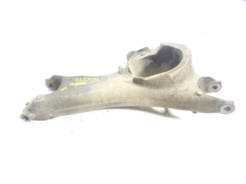 Recambio de brazo suspension inferior trasero derecho para volvo xc90 2.4 diesel cat referencia OEM IAM 31304153  