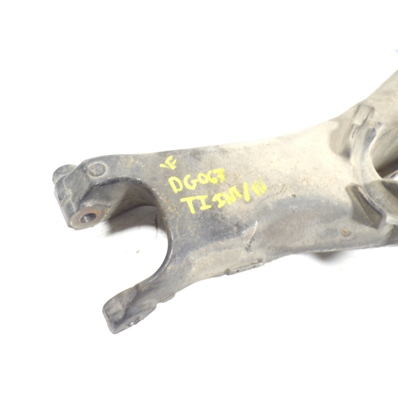 Recambio de brazo suspension inferior trasero izquierdo para volvo xc90 2.4 diesel cat referencia OEM IAM 31304152  