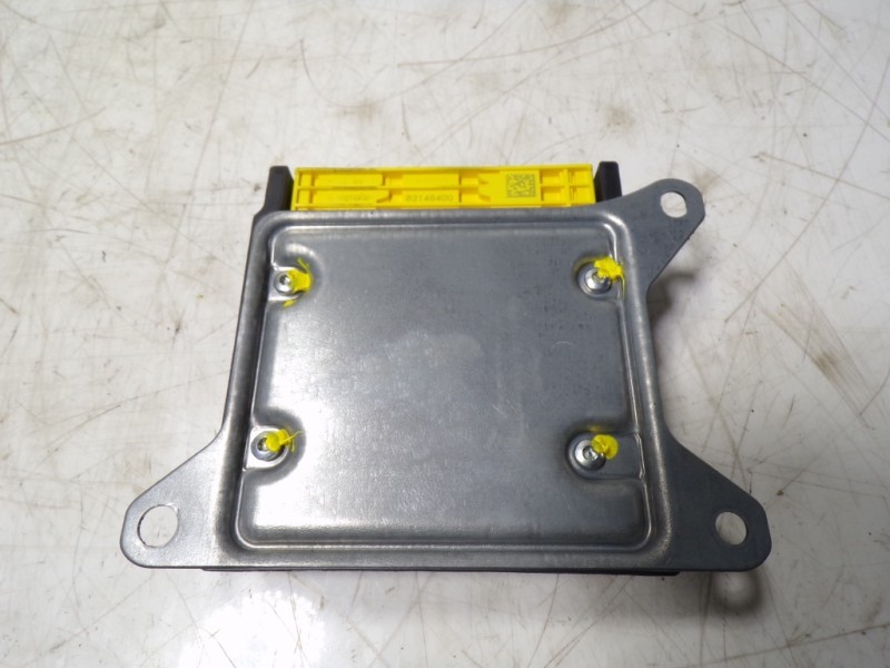 Recambio de centralita airbag para suzuki vitara 1.4 16v boosterjet cat referencia OEM IAM  3891086R00 