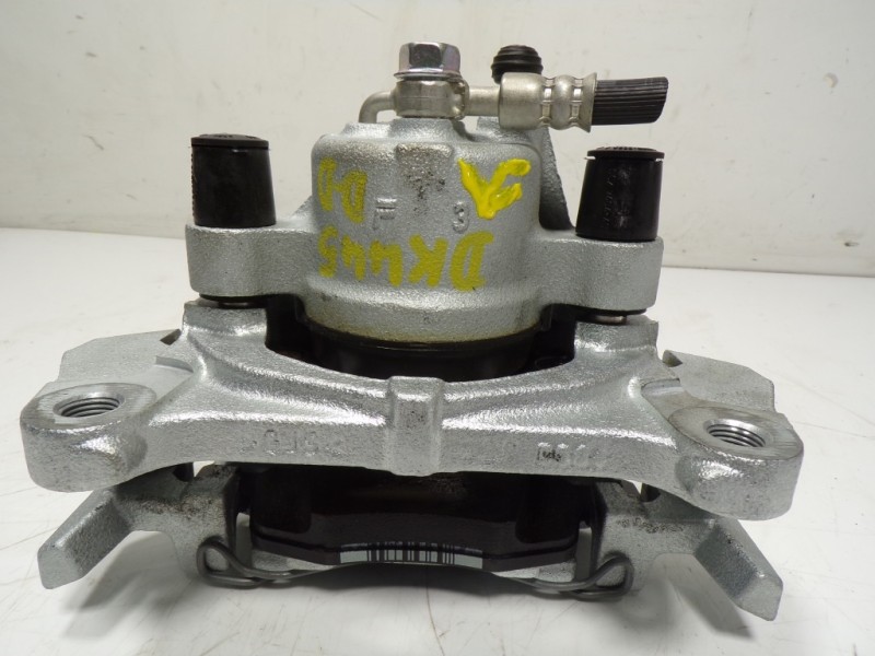 Recambio de pinza freno delantera derecha para toyota yaris 1.5 vvti hev referencia OEM IAM 47730K0030  