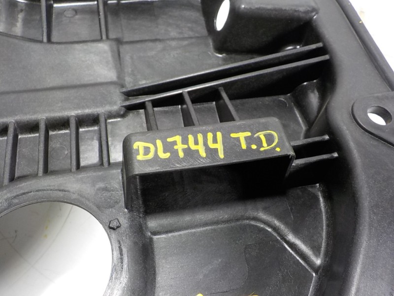 Recambio de elevalunas trasero derecho para kia carens ( ) 1.7 crdi cat referencia OEM IAM 83481A4010 83480A4000 