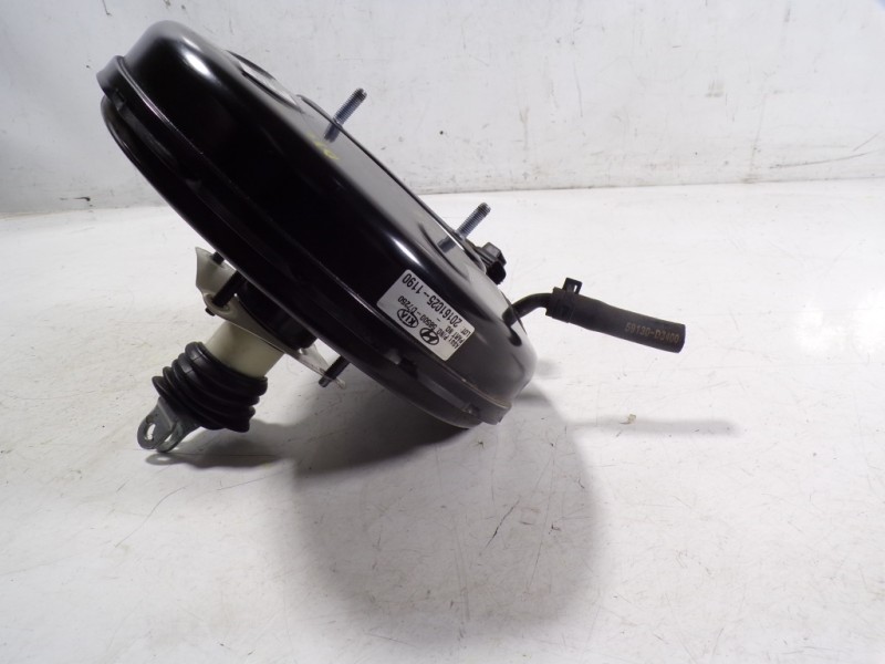 Recambio de servofreno para hyundai tucson essence bluedrive 2wd referencia OEM IAM 59110D7250 58500D7250 