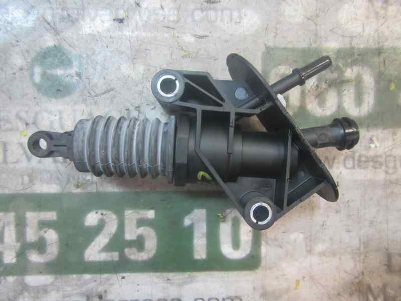 Recambio de bombin embrague para ford transit courier 1.5 tdci cat referencia OEM IAM 1840038  