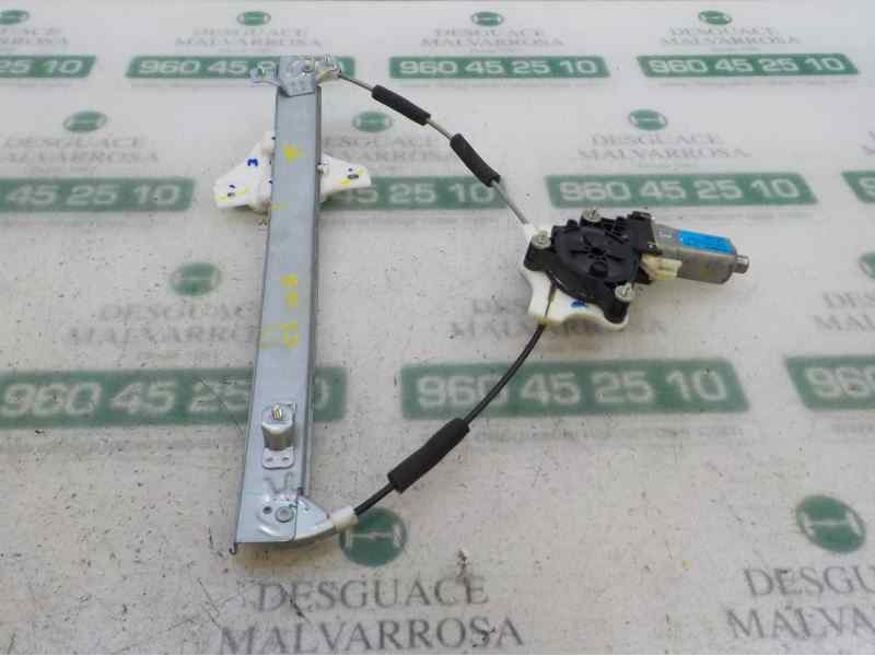 Recambio de elevalunas delantero derecho para hyundai i20 1.2 cat referencia OEM IAM 82404C7010 82402C7010 