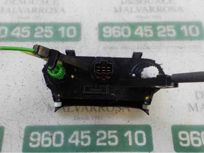 Recambio de mando calefaccion / aire acondicionado para hyundai i20 1.2 cat referencia OEM IAM 97250C8410RDR 97250C8410 