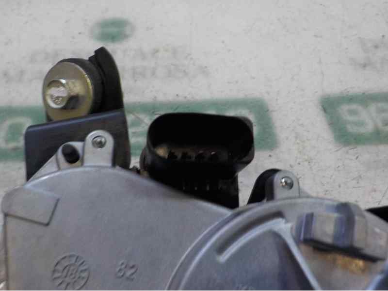 Recambio de motor limpia trasero para hyundai i20 1.2 cat referencia OEM IAM 98700C8100 98700C8000 W000059658