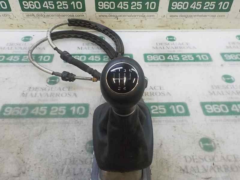 Recambio de palanca cambio para audi a3 sportback (8p) 1.9 tdi referencia OEM IAM 1K0711050A 1K0711049CG 