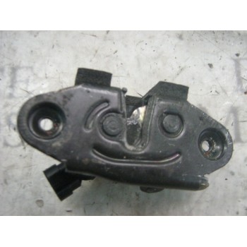 CERRADURA MALETERO / PORTON 