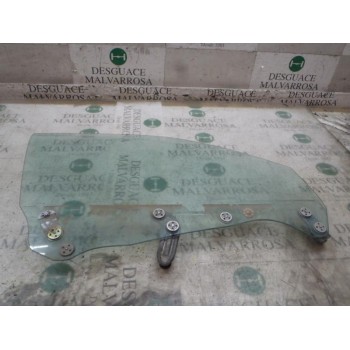 CRISTAL PUERTA DELANTERO DERECHO 61011FE080 