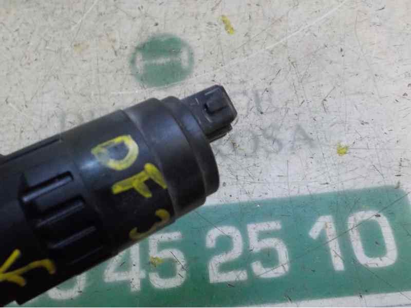Recambio de bomba limpia para fiat punto (199) 1.2 cat referencia OEM IAM 55702893 55702893 4300364