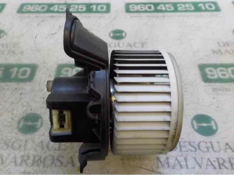 Recambio de motor calefaccion para fiat punto (199) 1.2 cat referencia OEM IAM 77364956 164230100 164230100