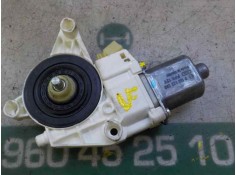 Recambio de motor elevalunas trasero derecho para mercedes-benz clase m (w164) 3.0 cdi cat referencia OEM IAM A2518200208 A25182 2