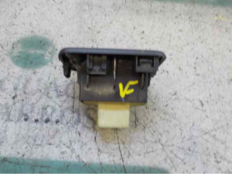 Recambio de mando elevalunas delantero derecho para renault kangoo 1.5 dci diesel fap referencia OEM IAM   