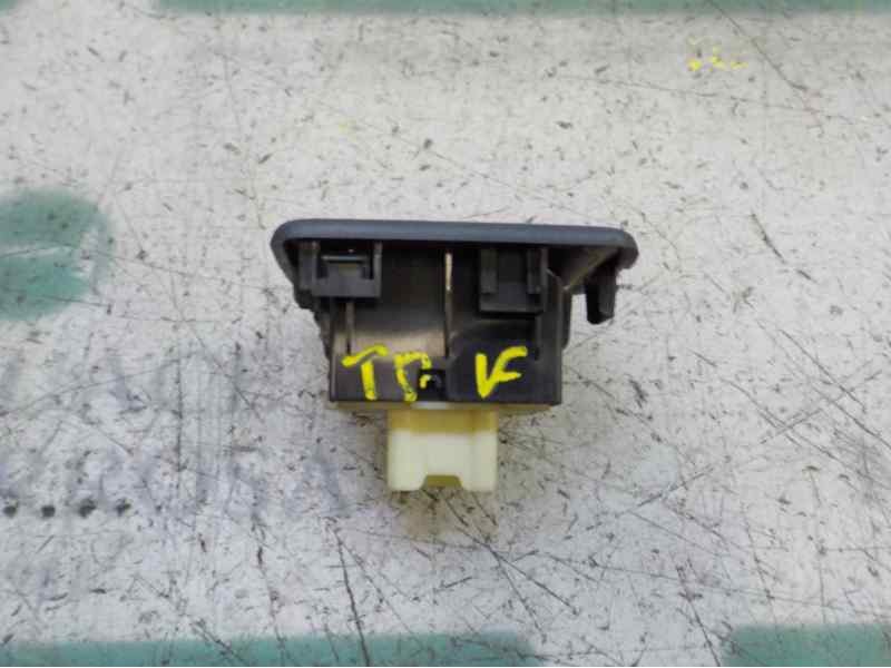 Recambio de mando elevalunas trasero derecho para renault kangoo 1.5 dci diesel fap referencia OEM IAM   