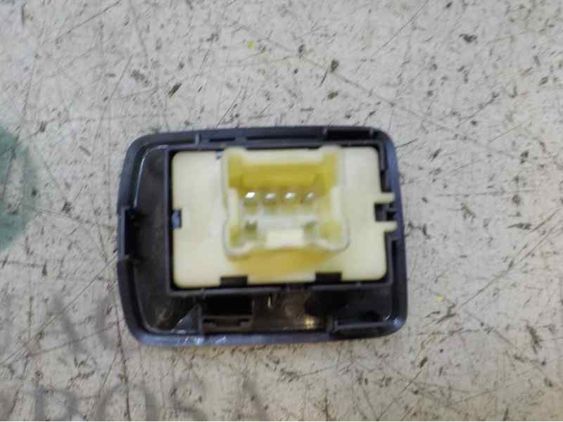 Recambio de mando elevalunas trasero izquierdo para renault kangoo 1.5 dci diesel fap referencia OEM IAM   