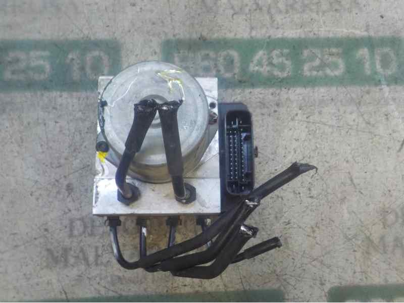 Recambio de abs para hyundai i30 (gd) 1.4 crdi cat referencia OEM IAM 58920A6210 6158945200 A658930500
