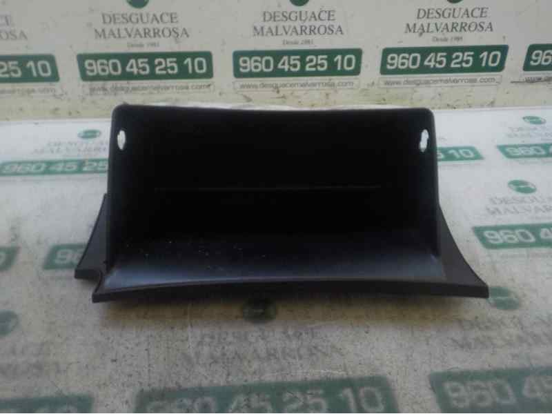 Recambio de guantera para hyundai i30 (gd) 1.4 crdi cat referencia OEM IAM 84510A6100RY  
