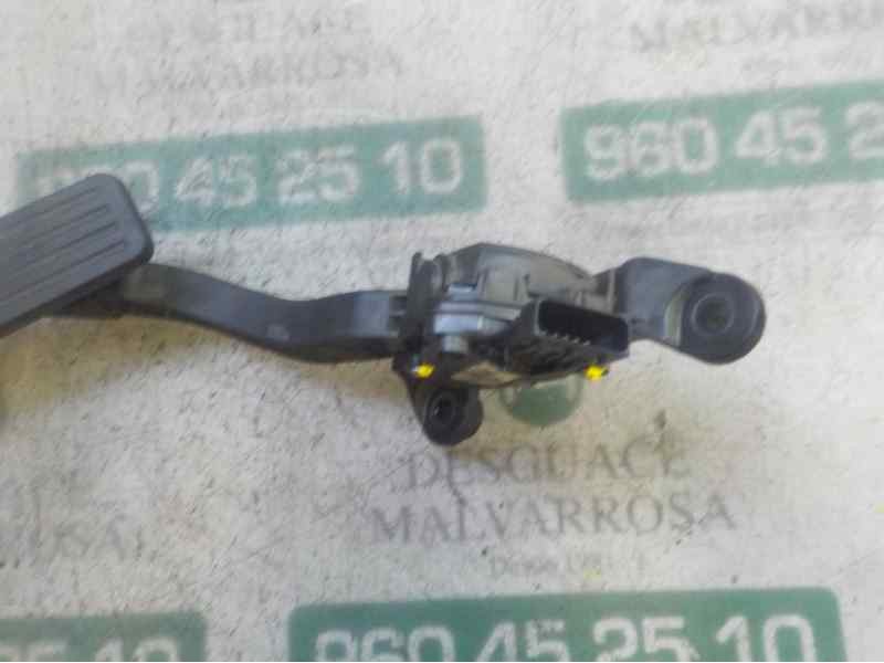 Recambio de potenciometro pedal para hyundai i30 (gd) 1.4 crdi cat referencia OEM IAM 32700A6100  