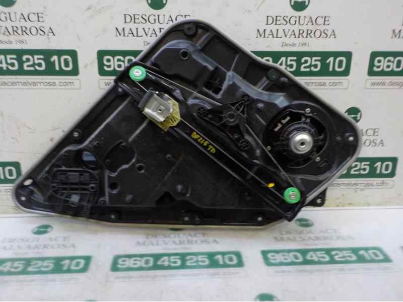 Recambio de elevalunas trasero derecho para mercedes-benz clase a (w176) 2.1 cdi cat referencia OEM IAM A1767304400  