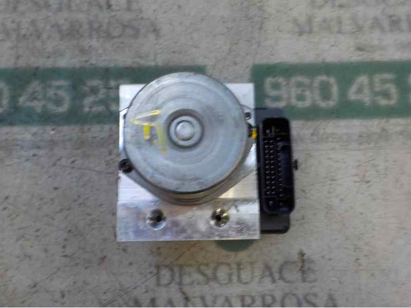 Recambio de abs para kia cee´d 1.4 cat referencia OEM IAM 58920A2210 6158945200 A258930500