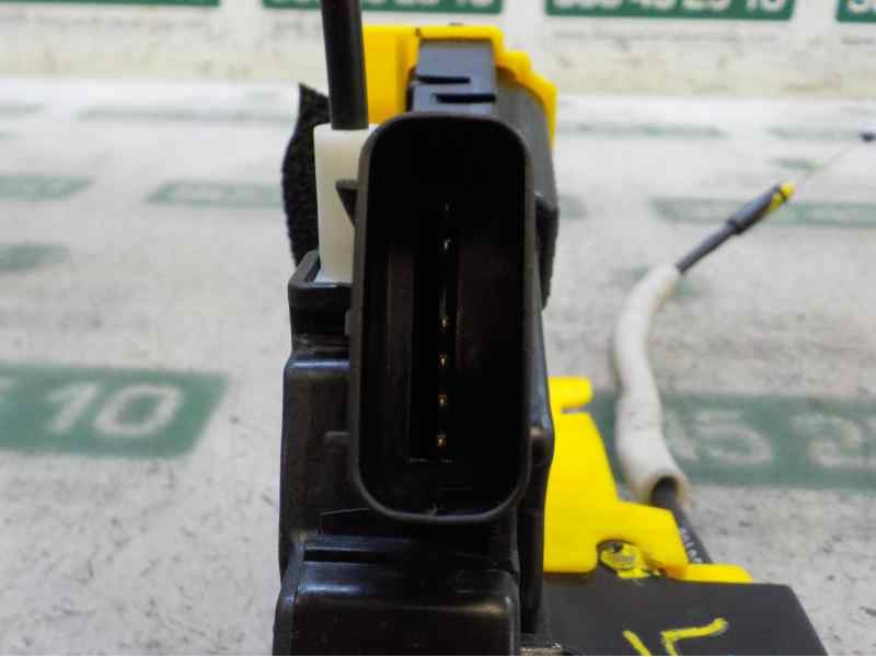 Recambio de cerradura puerta delantera izquierda para kia cee´d 1.4 cat referencia OEM IAM 81310A2100  