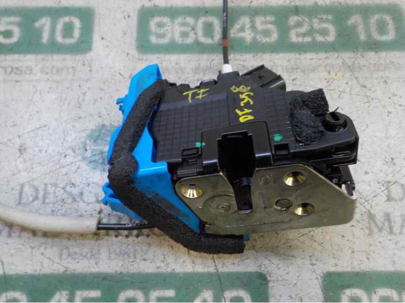 Recambio de cerradura puerta trasera izquierda para kia cee´d 1.4 cat referencia OEM IAM 81410A2100  