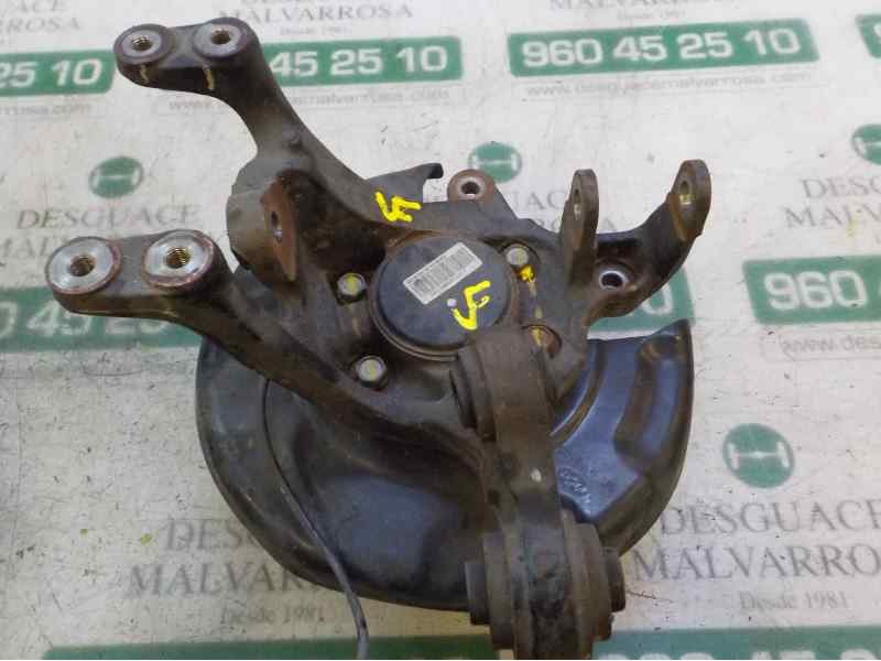 Recambio de mangueta trasera derecha para kia cee´d 1.4 cat referencia OEM IAM 52720A6400  