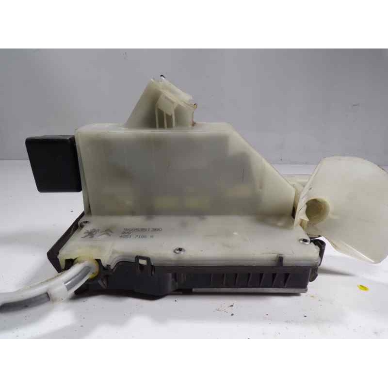 Recambio de cerradura puerta delantera izquierda para citroën c4 lim. 1.2 12v e-thp referencia OEM IAM   