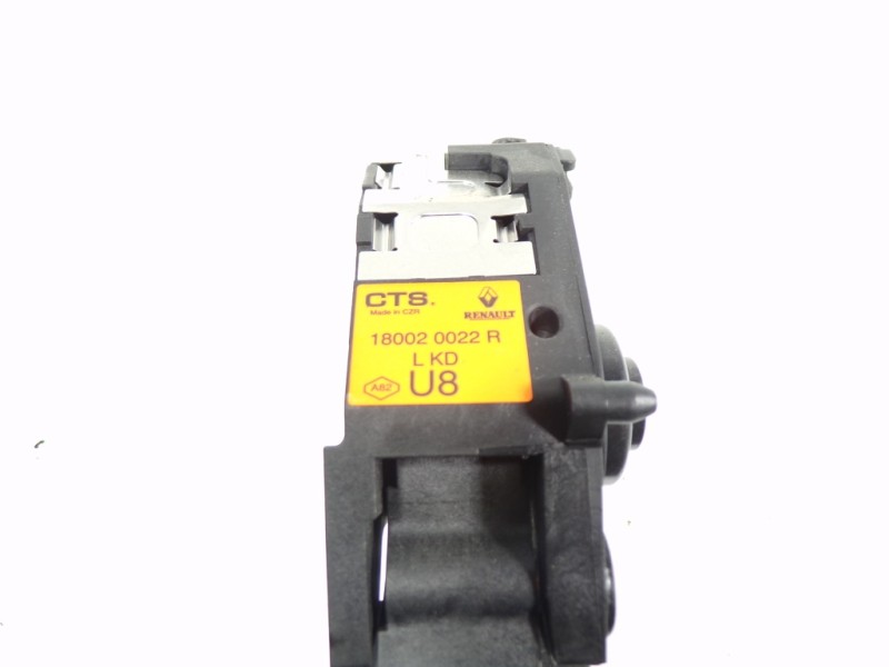 Recambio de potenciometro pedal para renault megane iii berlina 5 p 1.2 16v referencia OEM IAM   