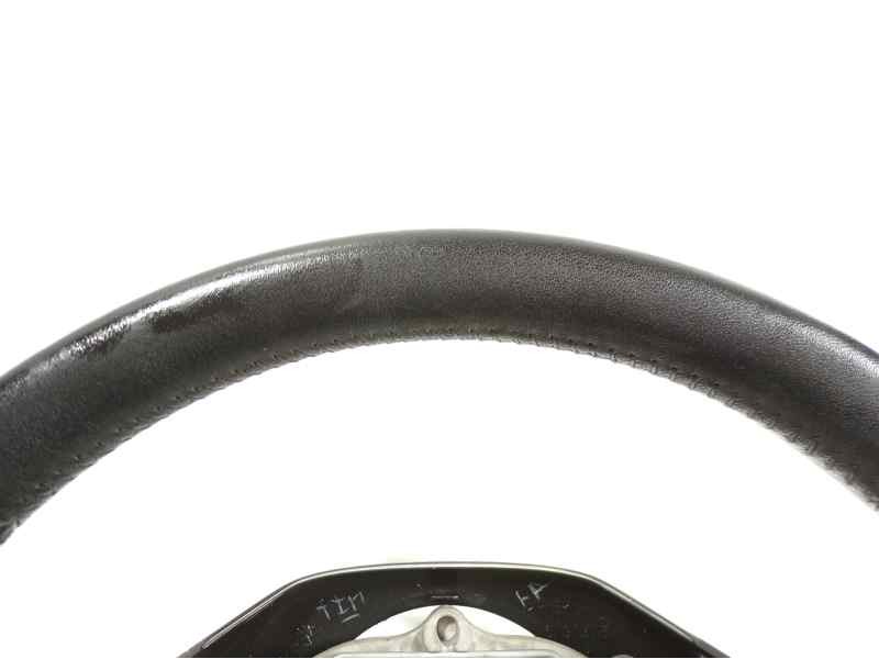 Recambio de volante para peugeot 208 1.4 hdi fap referencia OEM IAM   