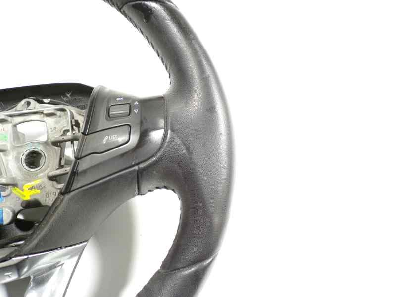 Recambio de volante para peugeot 208 1.4 hdi fap referencia OEM IAM   