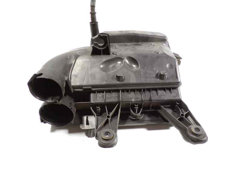 Recambio de filtro aire para peugeot 208 1.4 hdi fap referencia OEM IAM   