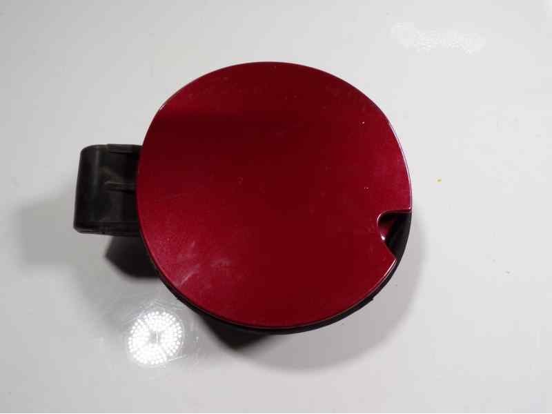 Recambio de tapa combustible para peugeot 208 1.4 hdi fap referencia OEM IAM   