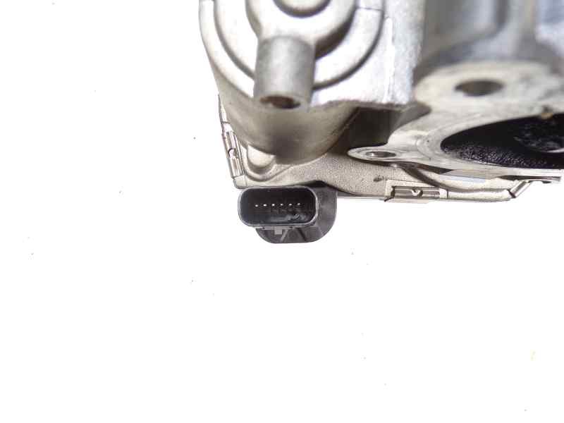 Recambio de caja mariposa para opel astra j lim. 1.6 cdti dpf referencia OEM IAM 55570009  