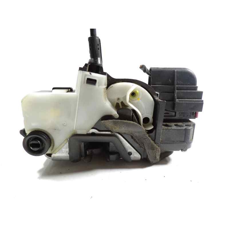 Recambio de cerradura puerta trasera derecha para opel astra j lim. 1.6 cdti dpf referencia OEM IAM 13503808  