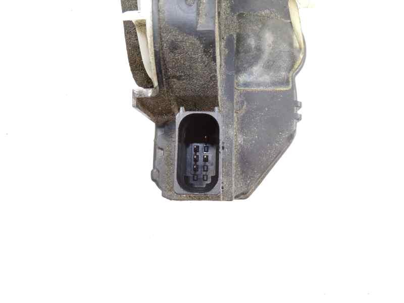 Recambio de cerradura puerta trasera derecha para opel astra j lim. 1.6 cdti dpf referencia OEM IAM 13503808  