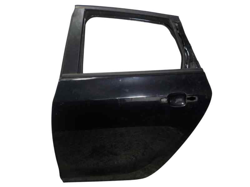 Recambio de puerta trasera izquierda para opel astra j lim. 1.6 cdti dpf referencia OEM IAM 13285610  