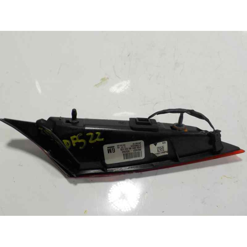 Recambio de piloto trasero derecho interior para opel insignia berlina 1.6 cdti dpf referencia OEM IAM   