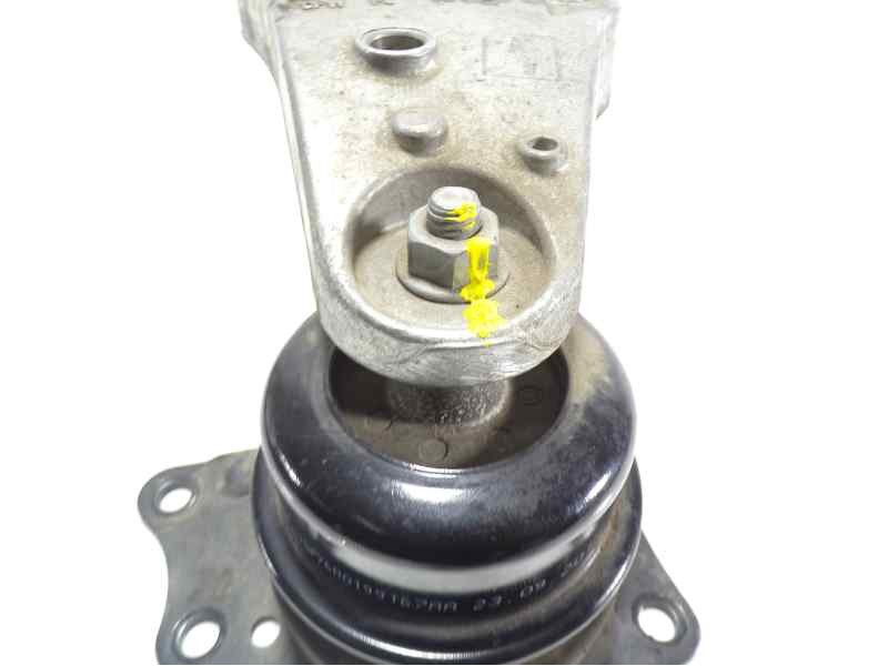 Recambio de soporte motor derecho para volkswagen polo (6r1) 1.2 12v referencia OEM IAM 6R0199167AA  
