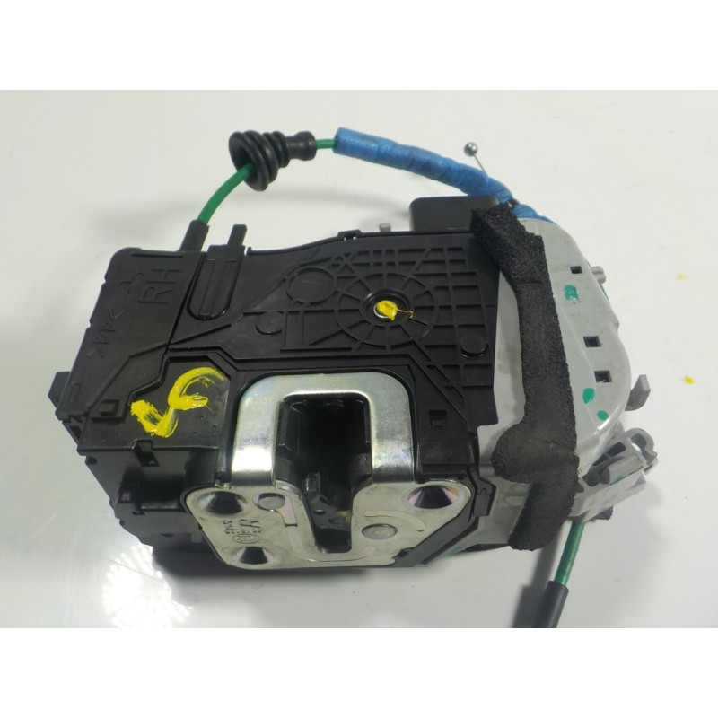 Recambio de cerradura puerta delantera derecha para hyundai ix20 1.6 cat referencia OEM IAM 813201K020 813201K020 