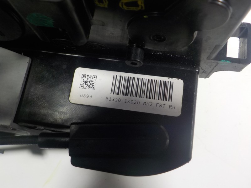 Recambio de cerradura puerta delantera derecha para hyundai ix20 1.6 cat referencia OEM IAM 813201K020 813201K020 