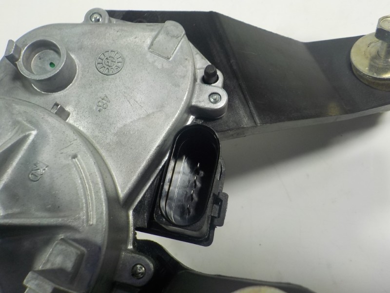 Recambio de motor limpia trasero para hyundai ix20 1.6 cat referencia OEM IAM 987001K010 987001K010 W000031057