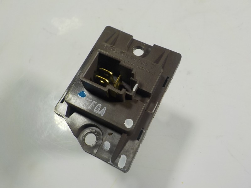 Recambio de resistencia calefaccion para hyundai ix20 1.6 cat referencia OEM IAM 972351E000  